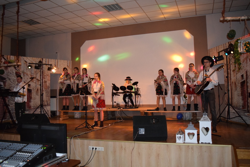 Koncert kolęd i pastorałek w prochowickim POKiS - ie