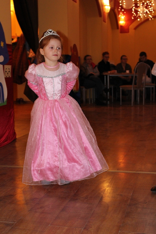 Bal karnawałowy dla najmłodszych mieszkańców Legnickiego Pola