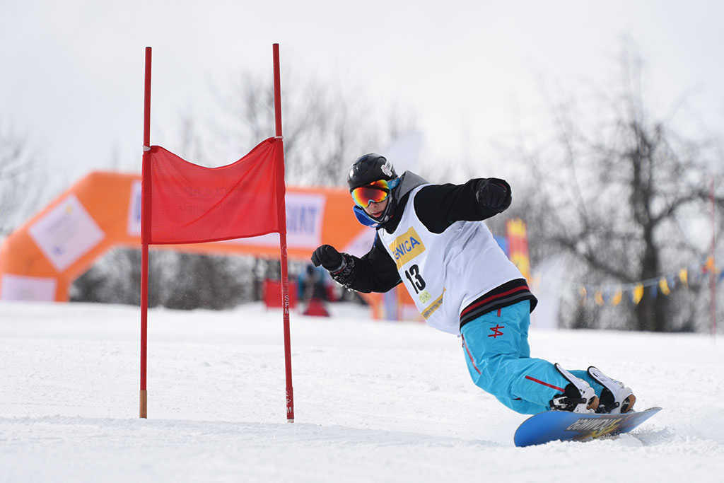 Legnicki slalom gigant na Łysej Górze w Dziwiszowie