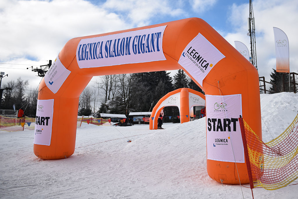 Legnicki slalom gigant na Łysej Górze w Dziwiszowie