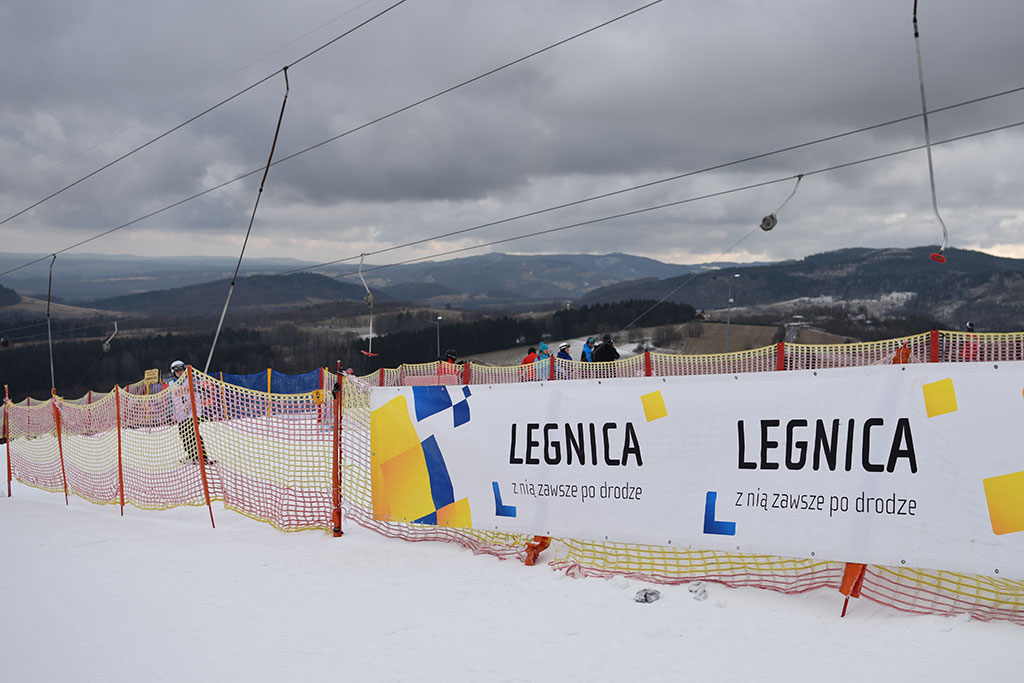 Legnicki slalom gigant na Łysej Górze w Dziwiszowie