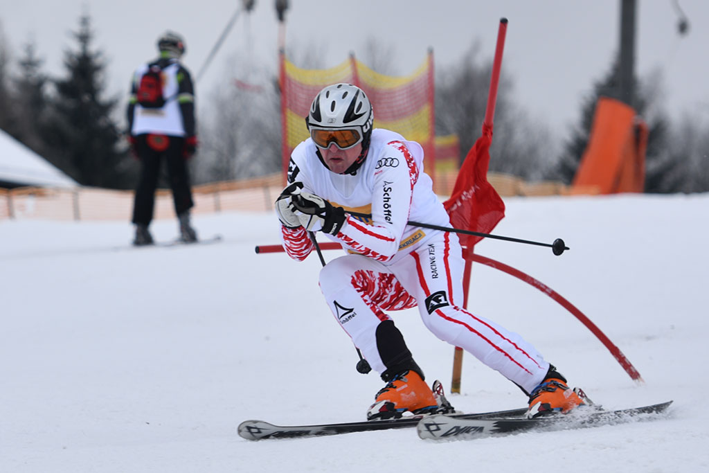 Legnicki slalom gigant na Łysej Górze w Dziwiszowie