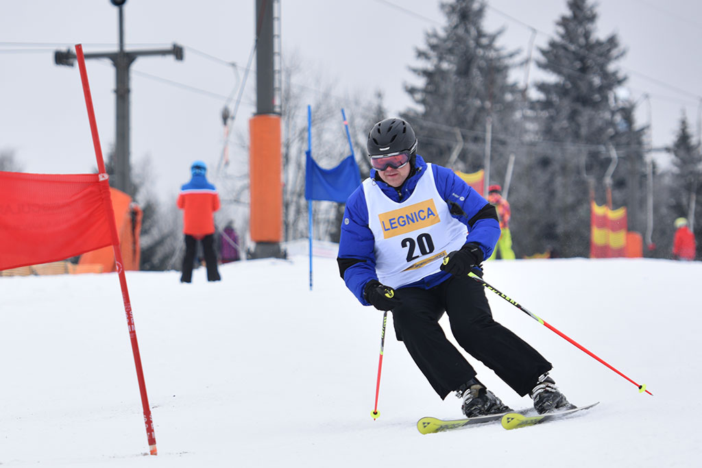 Legnicki slalom gigant na Łysej Górze w Dziwiszowie