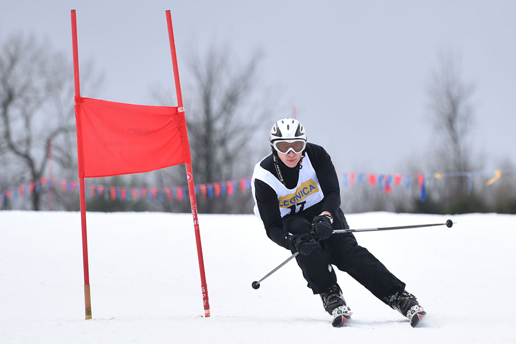Legnicki slalom gigant na Łysej Górze w Dziwiszowie