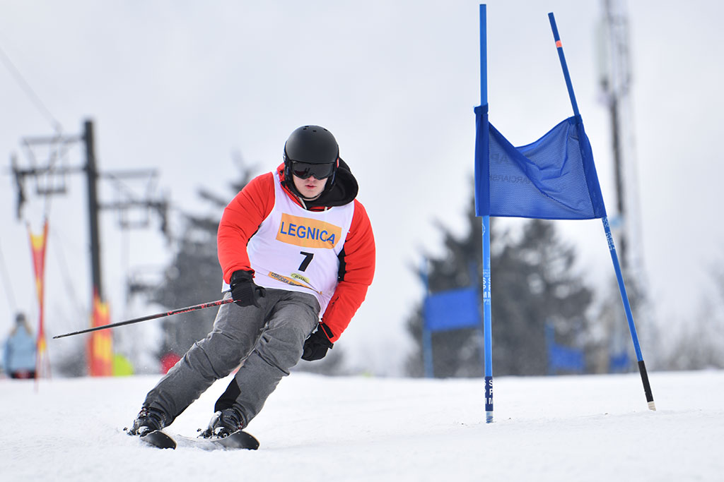 Legnicki slalom gigant na Łysej Górze w Dziwiszowie