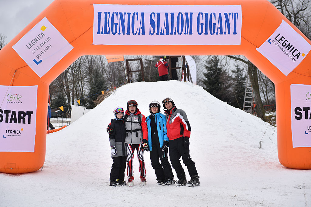 Legnicki slalom gigant na Łysej Górze w Dziwiszowie