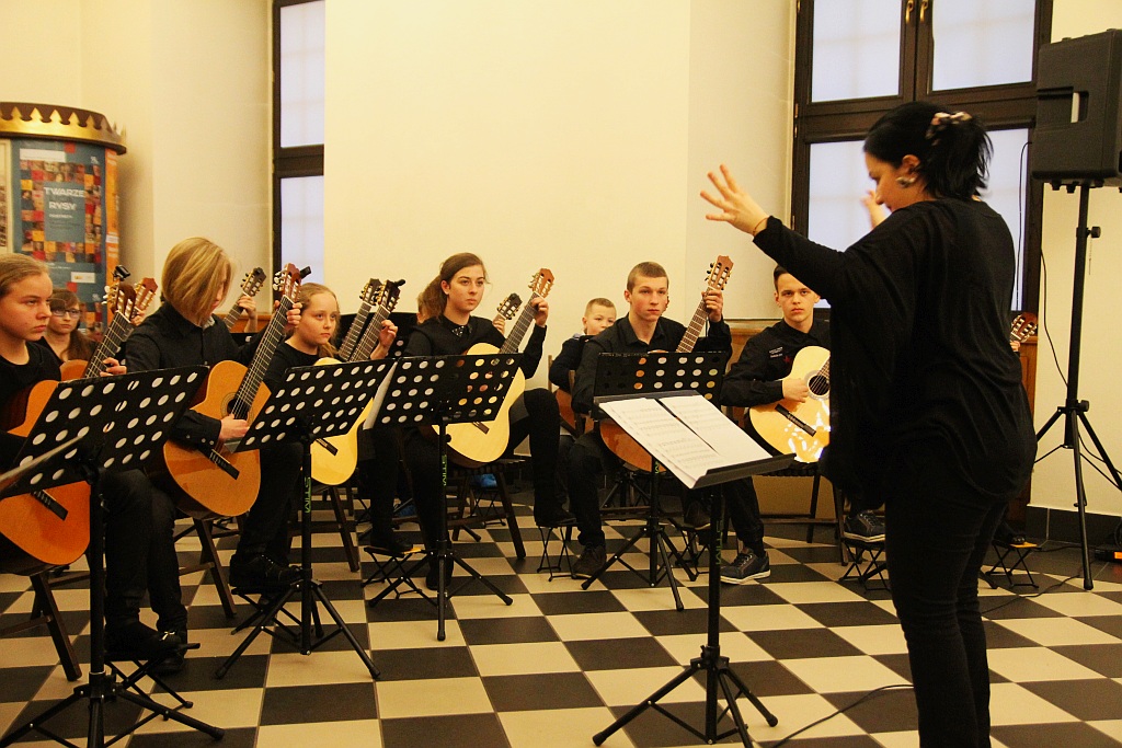 Rozmaitości muzyczne podczas lutowego wtorku muzycznego
