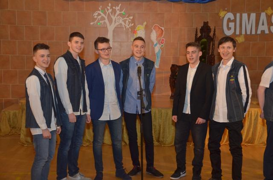 Wręczenie odznak dla najlepszych uczniów Gimnazjum nr 5