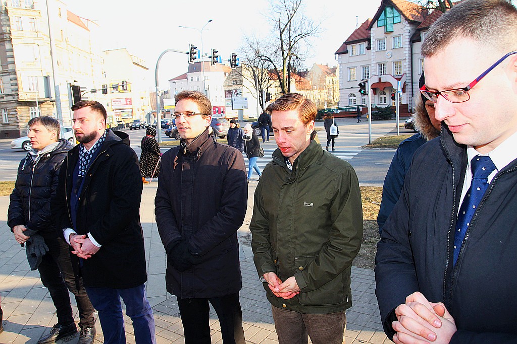 Legnicka prawica pamiętała o hołdzie dla Żołnierzy Wyklętych