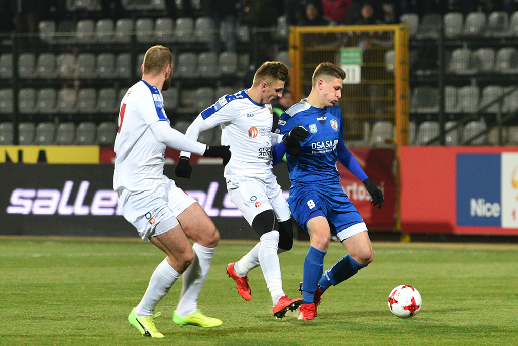 Miedź wygrała z Odrą Opole na inaugurację piłkarskiej wiosny