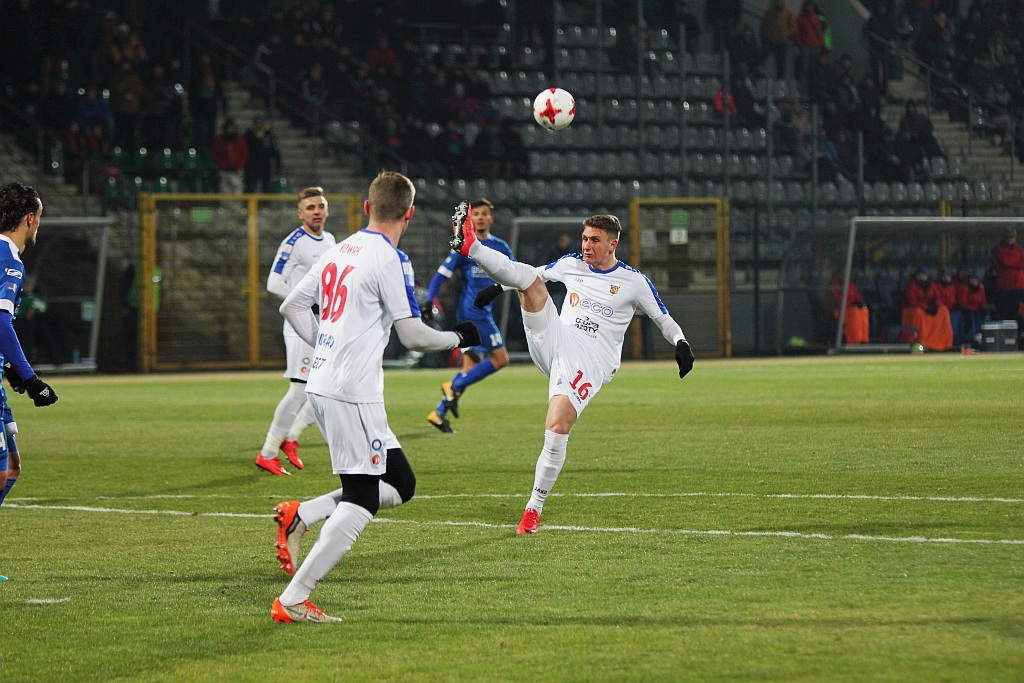 Miedź wygrała z Odrą Opole na inaugurację piłkarskiej wiosny