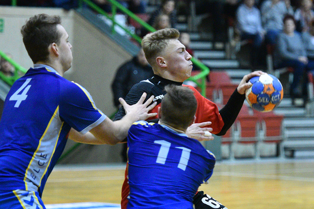 Juniorzy Siódemki ograli Vive Kielce i awansowali do finału MP