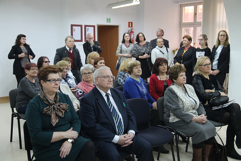 „Piękne i Bestia” - karykatury i zdjęcia w Zamku Piastowskim