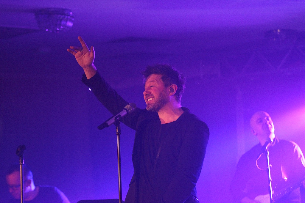 Koncert Andrzeja „Piaska” Piasecznego w hotelu Sękowski
