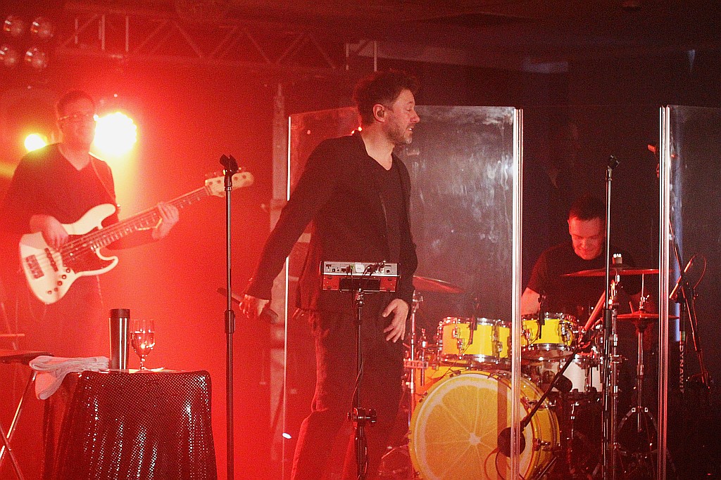 Koncert Andrzeja „Piaska” Piasecznego w hotelu Sękowski