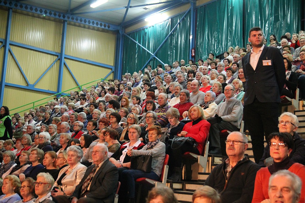 Tadeusz Krzakowski gospodarzem, Marek Torzewski gwiazdą