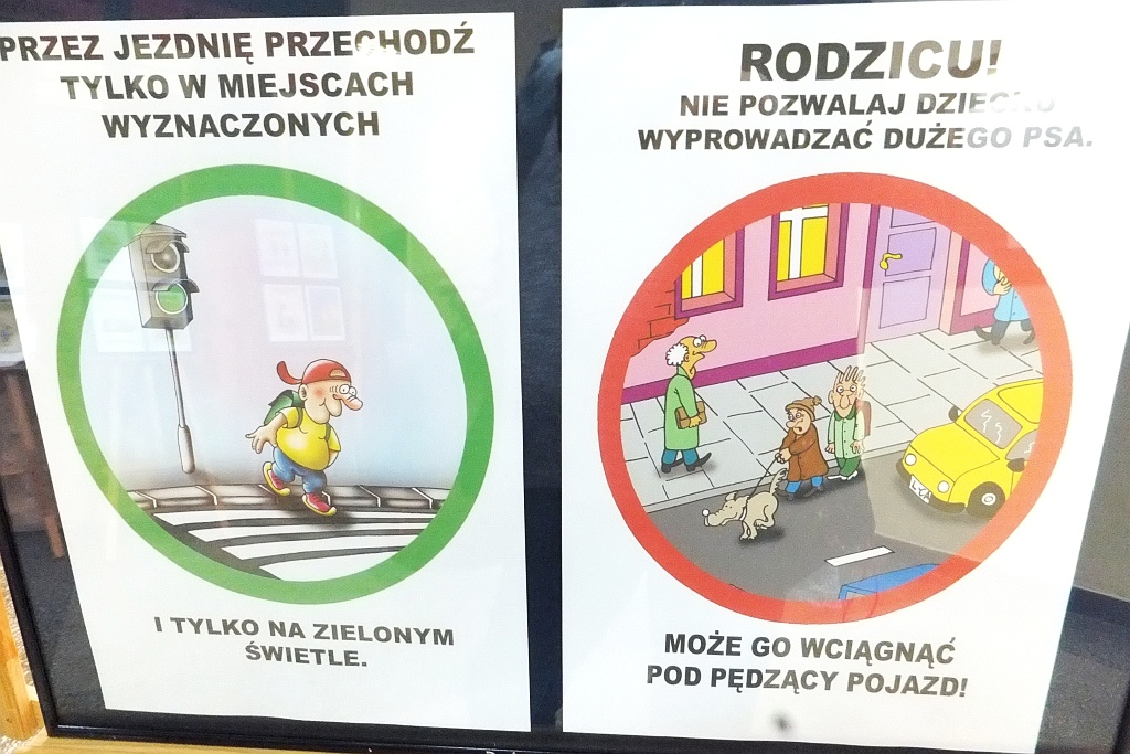 Rysunki edukacyjne Roberta Wierzbickiego w legnickim „ekonomie”