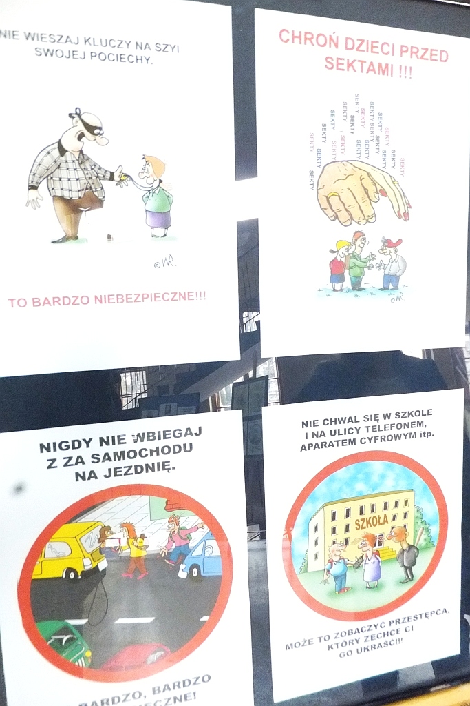 Rysunki edukacyjne Roberta Wierzbickiego w legnickim „ekonomie”