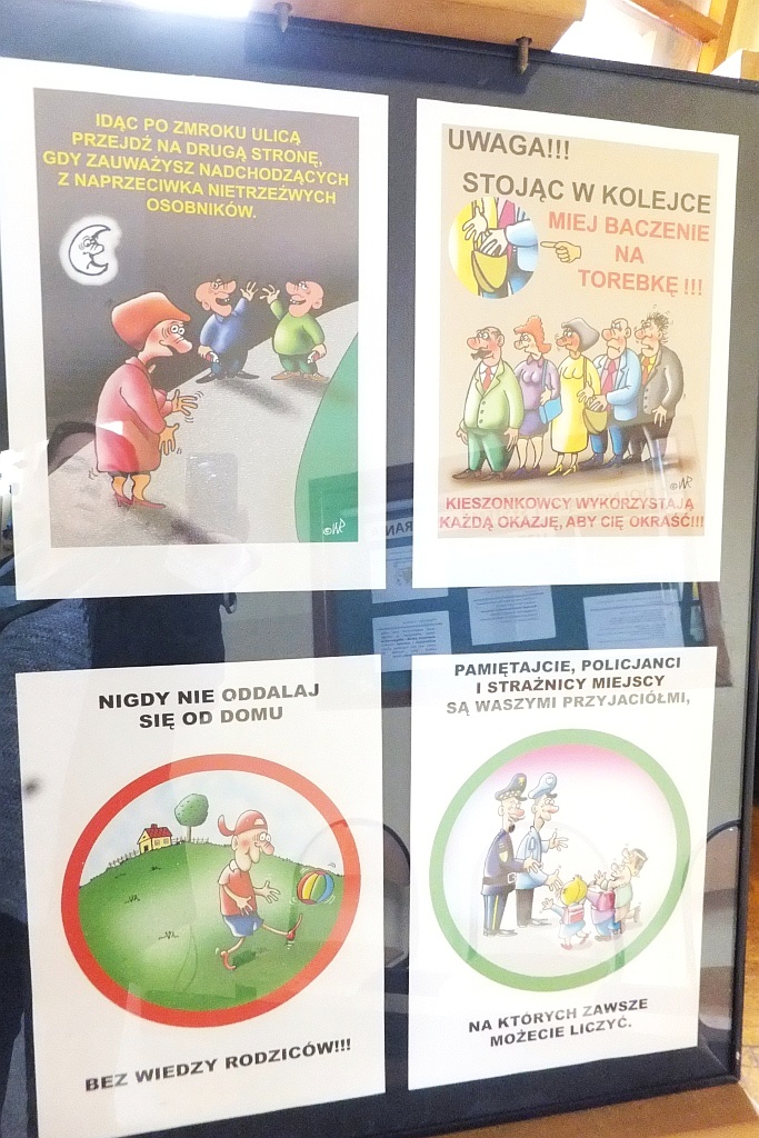 Rysunki edukacyjne Roberta Wierzbickiego w legnickim „ekonomie”