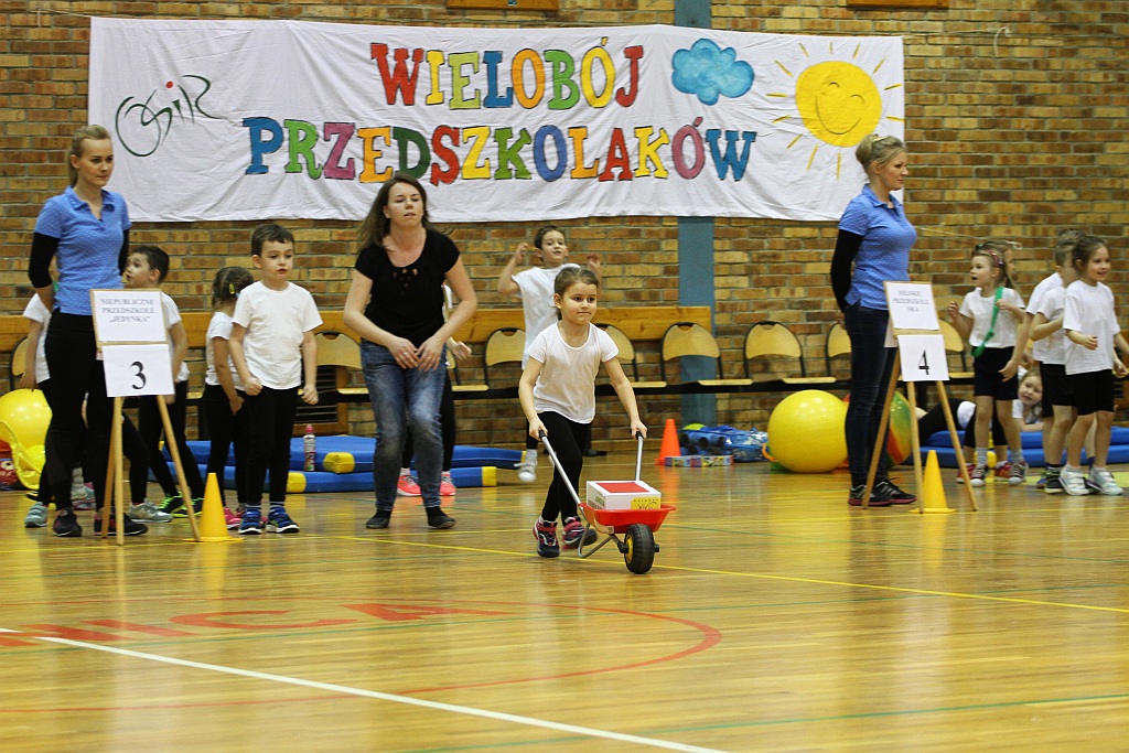 Drugi dzień zmagań dzieci w Wieloboju Przedszkolaków	