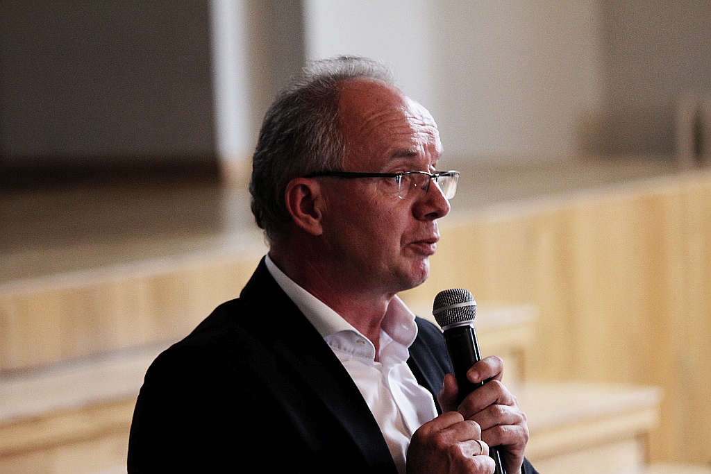 Prof. Krzysztof Szwagrzyk gościem I Liceum Ogólnokształcącego