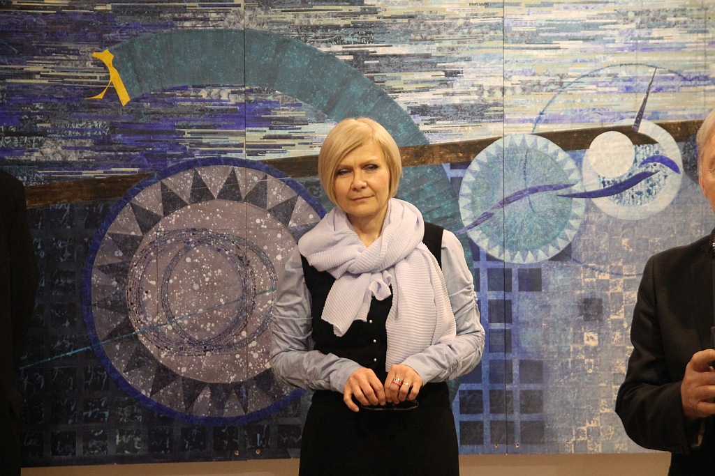 Uporządkowany kosmiczny świat Małgorzaty Maćkowiak