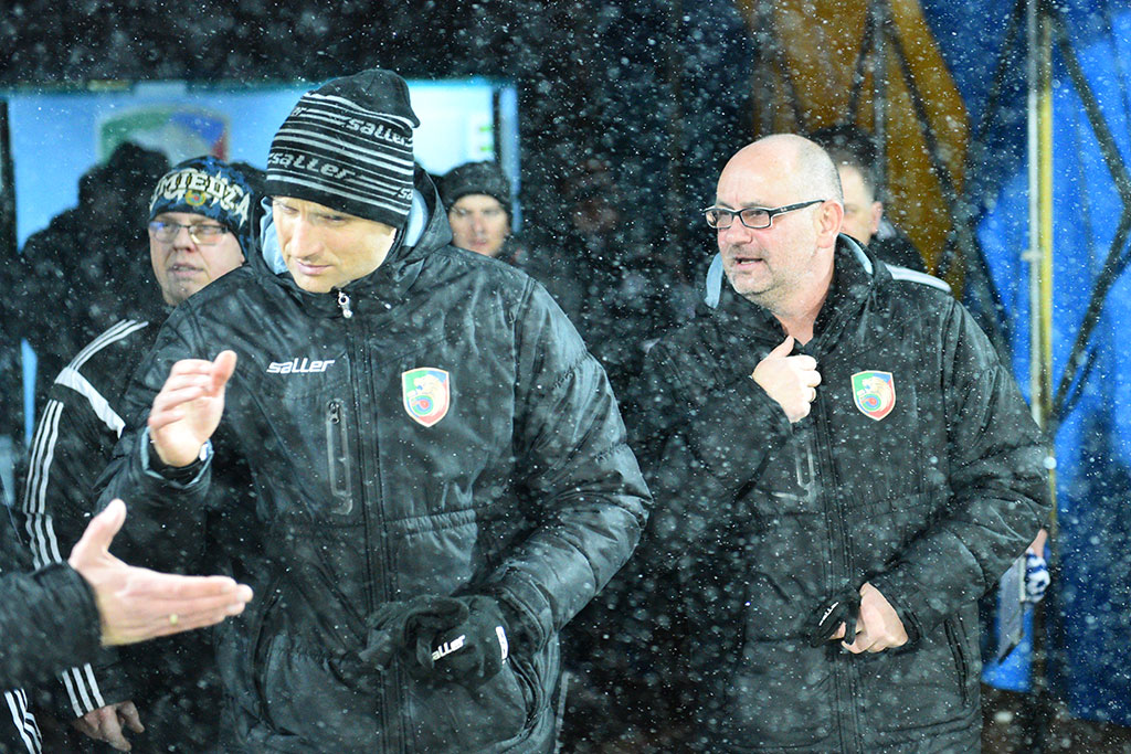 Zima Miedzi nie straszna! Wigry Suwałki poległy w Legnicy