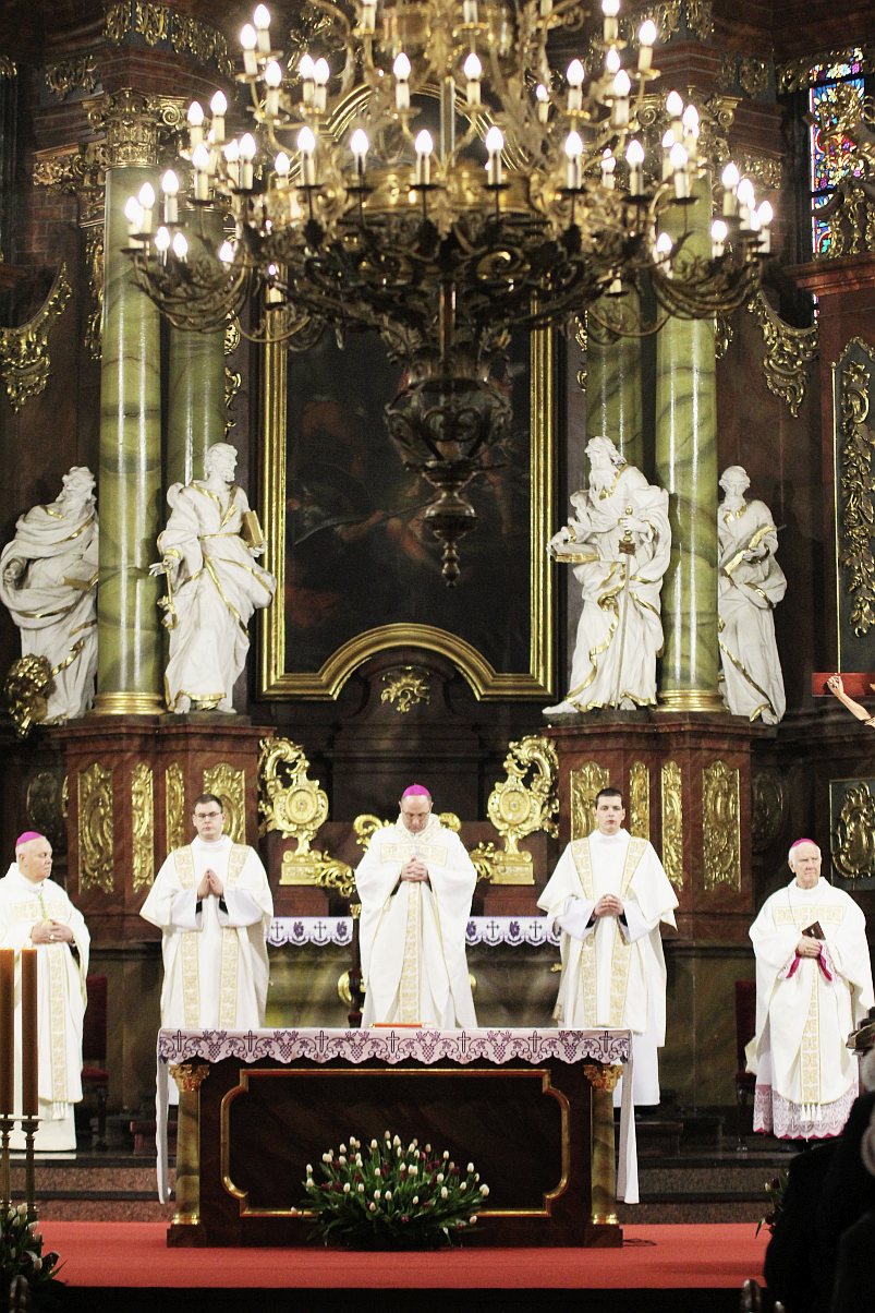 Prymas Polski na jubileuszu Wyższego Seminarium Duchownego