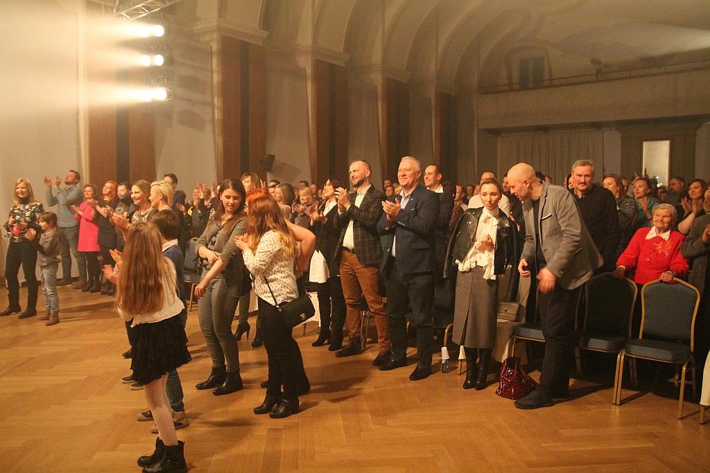 Koncert promujący debiutancką płytę zespołu Kminek
