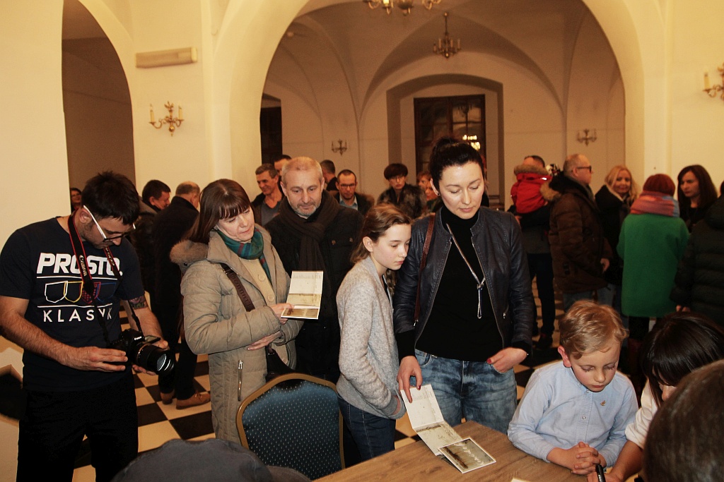 Koncert promujący debiutancką płytę zespołu Kminek
