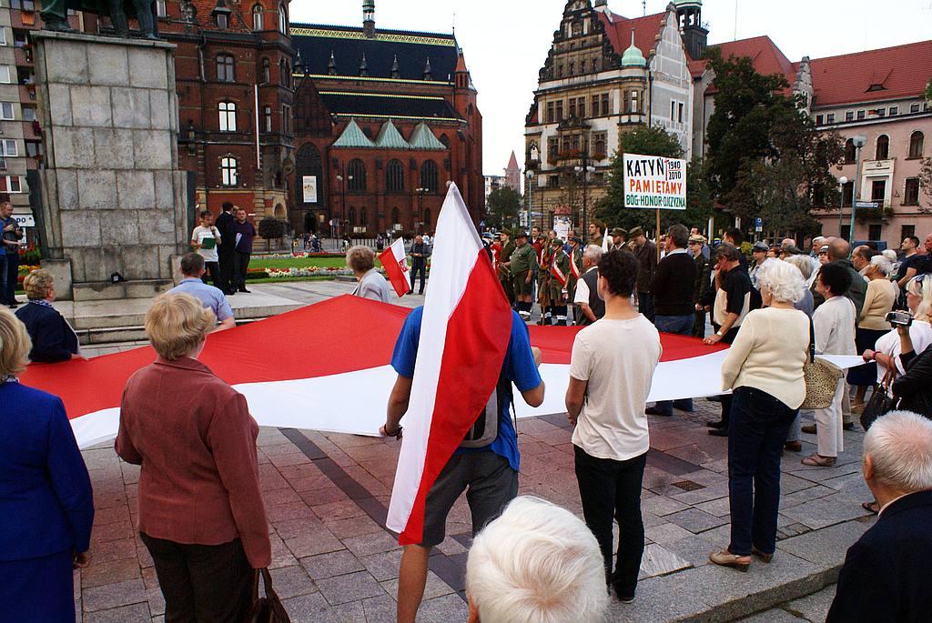 Pomnik, który od 67 lat dzieli legniczan idzie do rozbiórki