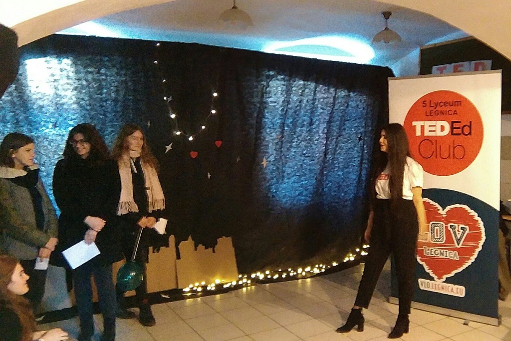 V Liceum Ogólnokształcące gościło u siebie gimnazjalistów