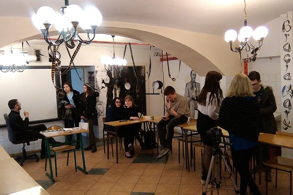 V Liceum Ogólnokształcące gościło u siebie gimnazjalistów