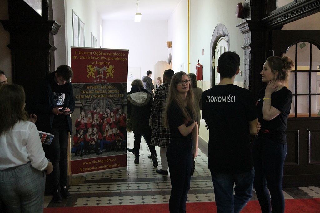 W II Liceum Ogólnokształcącym odbył się dzień otwarty