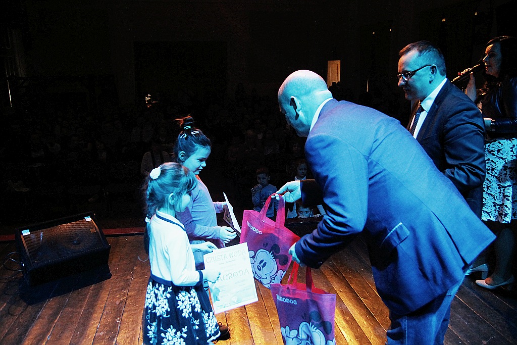 Blisko siedemset prac wpłynęło na konkurs Zdrowa woda