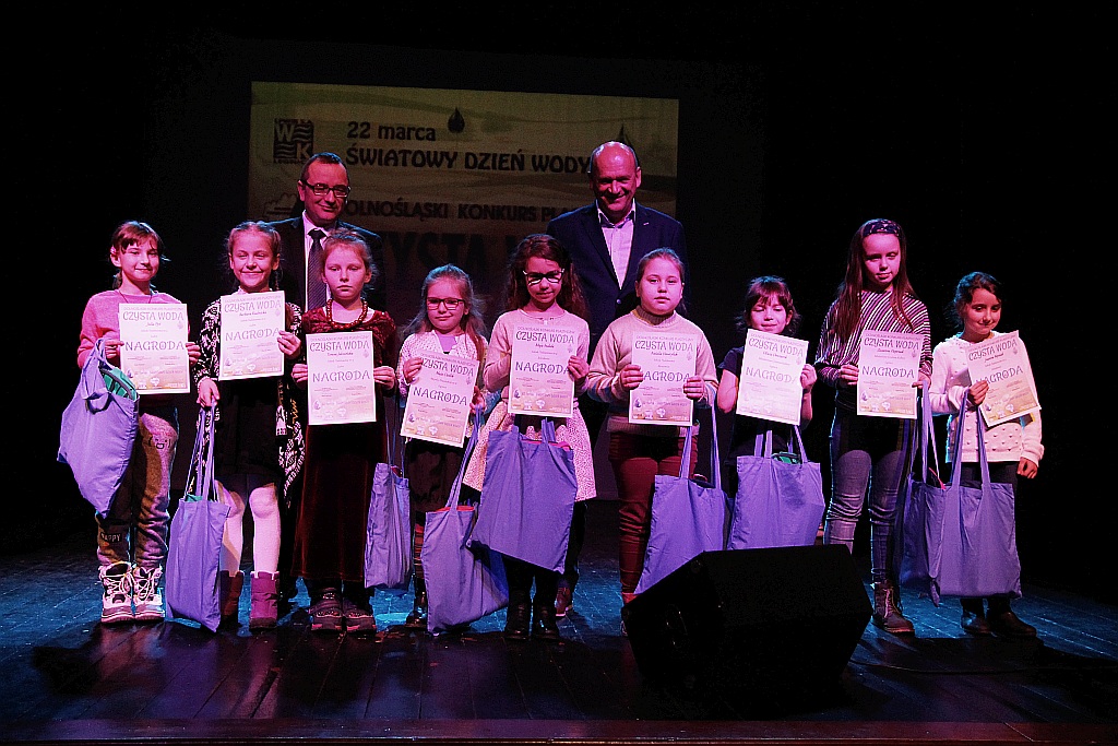 Blisko siedemset prac wpłynęło na konkurs Zdrowa woda