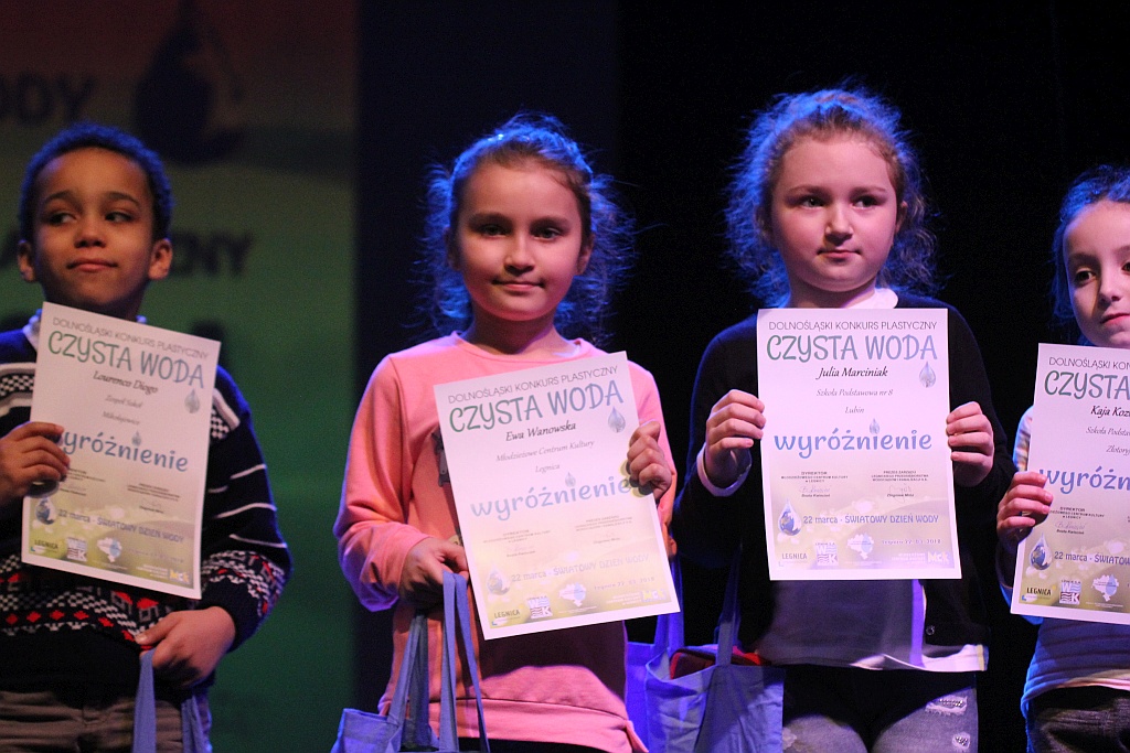 Blisko siedemset prac wpłynęło na konkurs Zdrowa woda