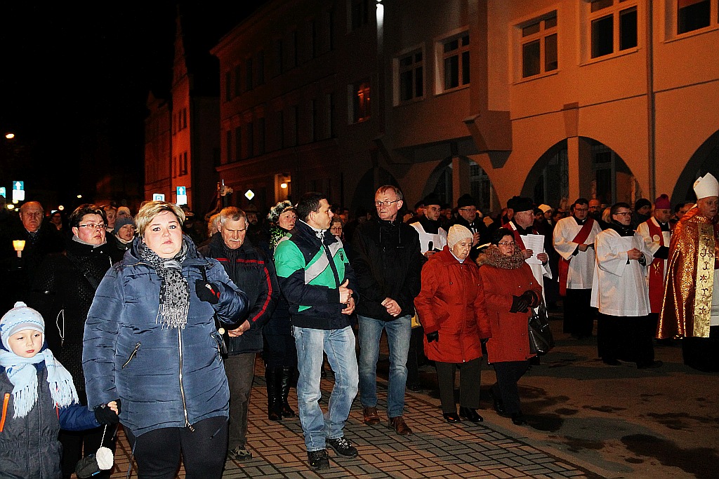 Miejska Droga Krzyżowa ulicami Legnicy