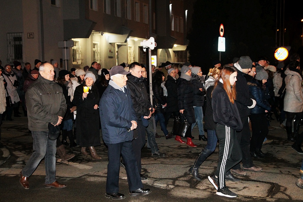 Miejska Droga Krzyżowa ulicami Legnicy