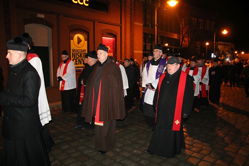 Miejska Droga Krzyżowa ulicami Legnicy