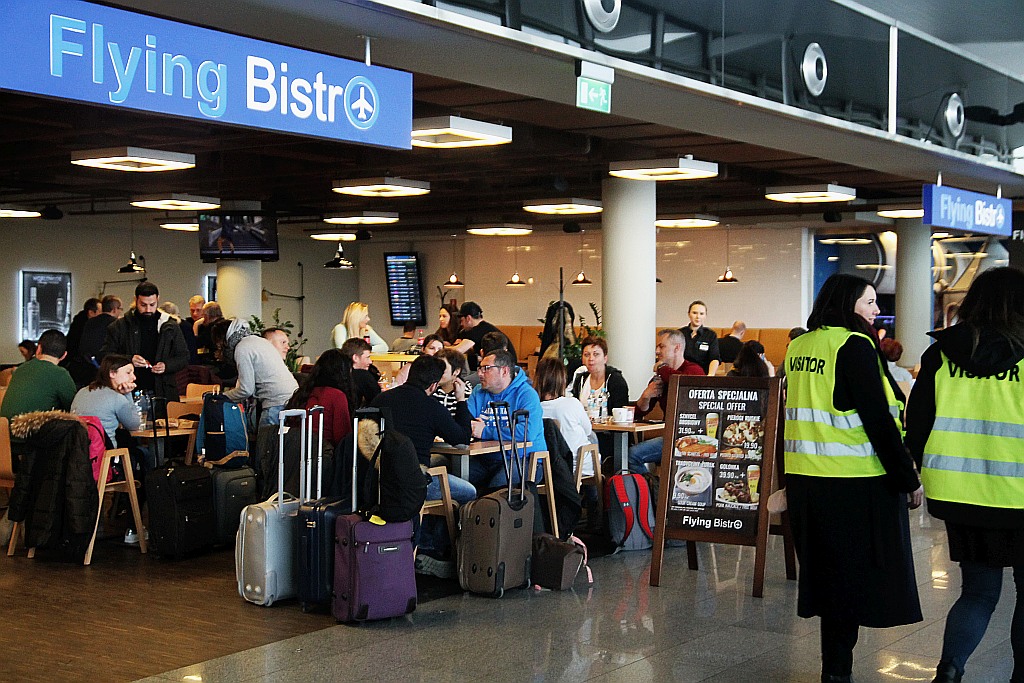 Prezentujemy Port Lotniczy Wrocław od kuchni