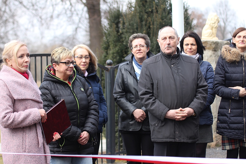 Mieszkańcy Dunina doczekali się nowej nawierzchni na drodze