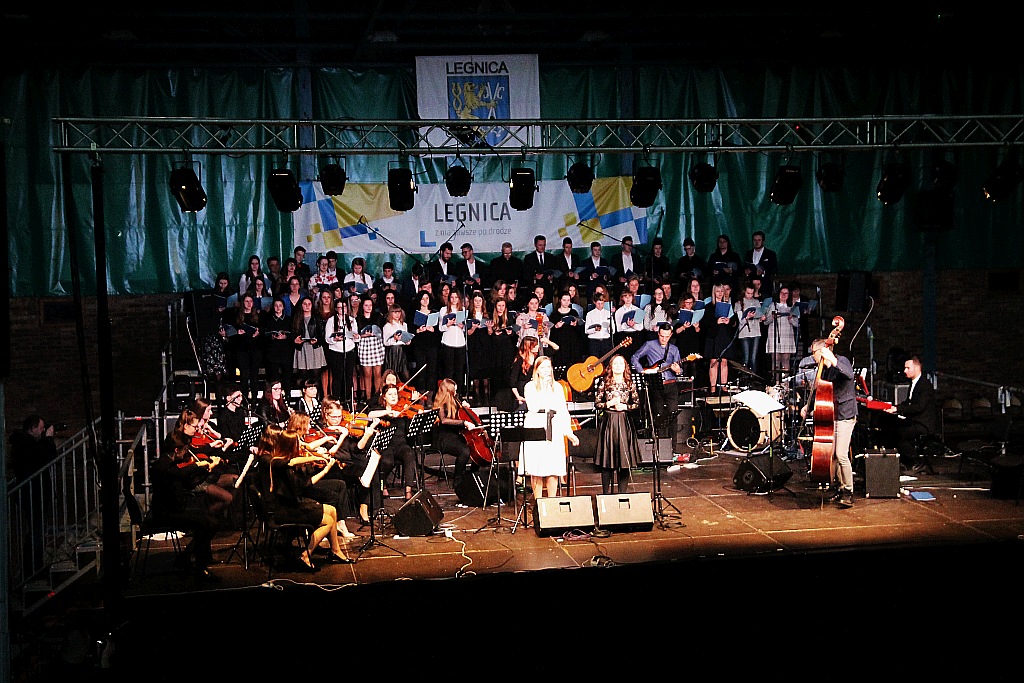 Światowy Dzień Młodzieży. Koncert ROCK AND FIRE oraz oratorium