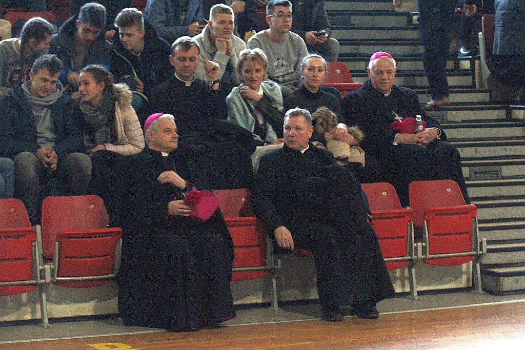 Światowy Dzień Młodzieży. Koncert ROCK AND FIRE oraz oratorium