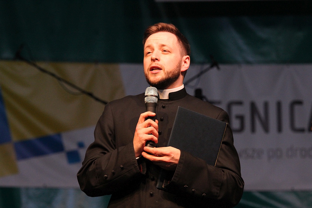 Światowy Dzień Młodzieży. Koncert ROCK AND FIRE oraz oratorium