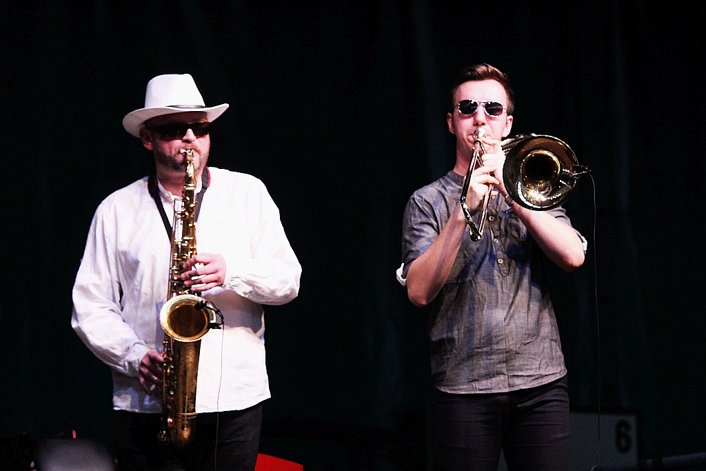 Światowy Dzień Młodzieży. Koncert ROCK AND FIRE oraz oratorium