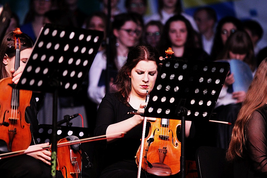 Światowy Dzień Młodzieży. Koncert ROCK AND FIRE oraz oratorium