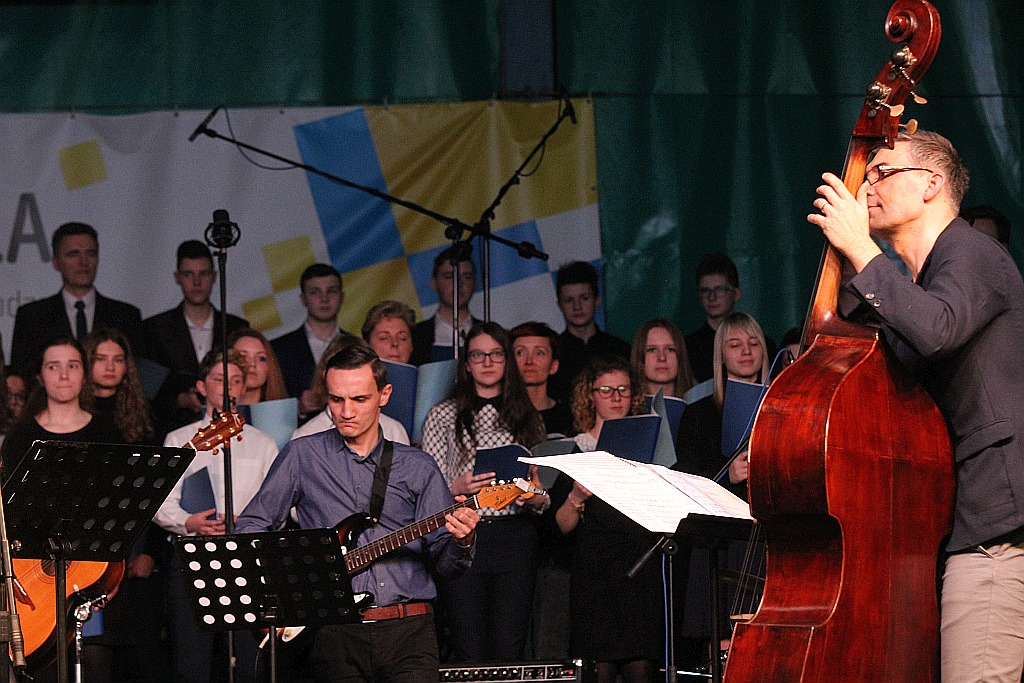 Światowy Dzień Młodzieży. Koncert ROCK AND FIRE oraz oratorium