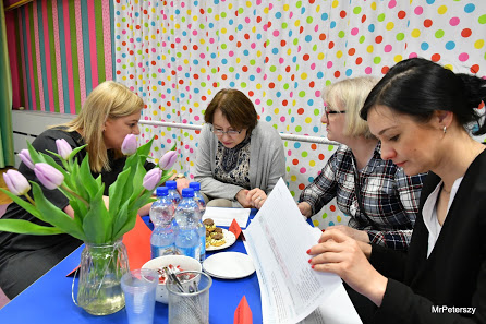 Poeci bawią dzieci. Stokrotkowy Konkurs Recytatorski