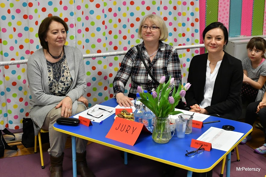 Poeci bawią dzieci. Stokrotkowy Konkurs Recytatorski